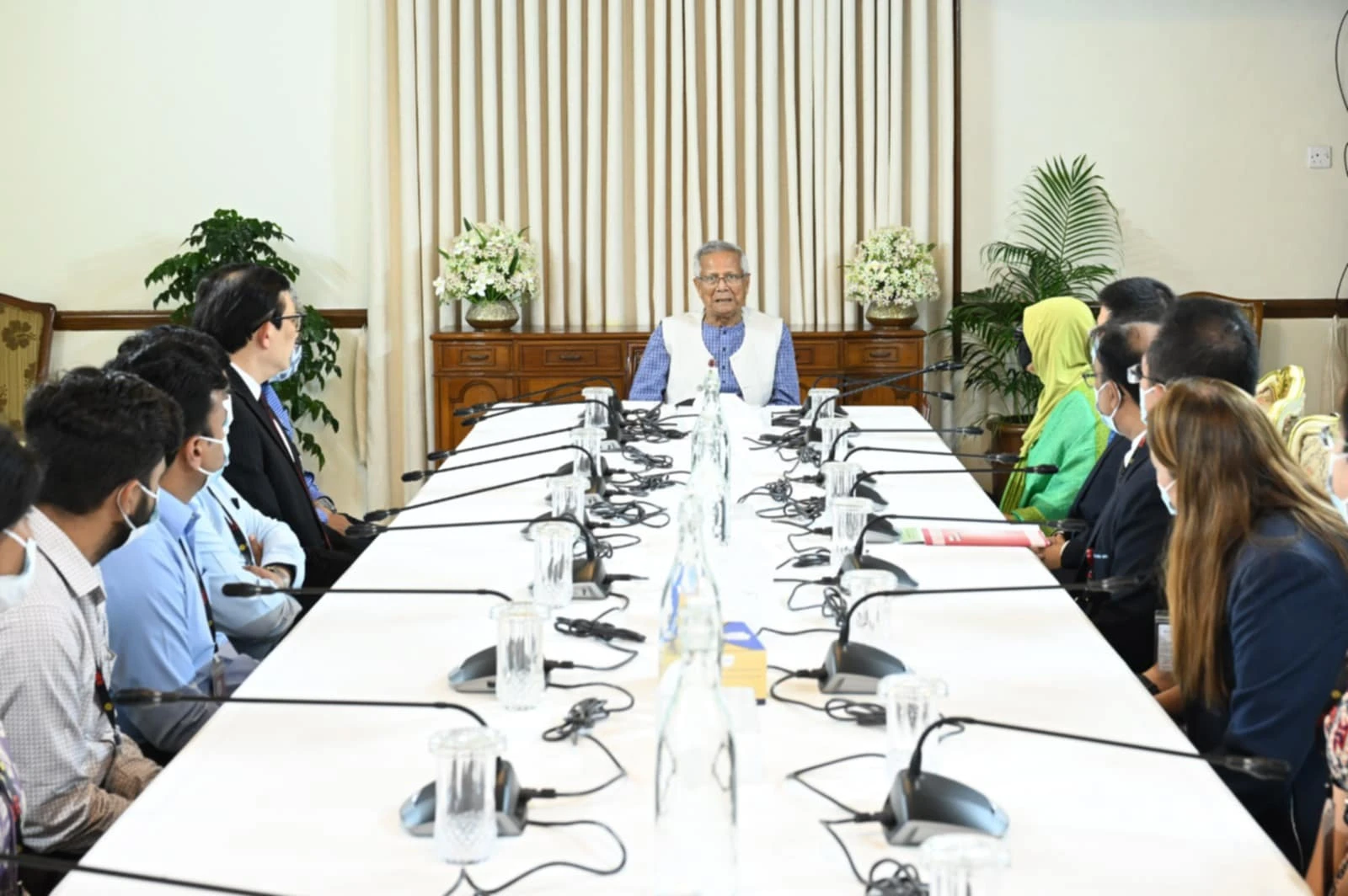 মাইলস্টোন স্কুল অ্যান্ড কলেজ: বিমান দুর্ঘটনায় আহতদের চিকিৎসা দেওয়ায় বিদেশি মেডিকেল টিমগুলোর প্রতি কৃতজ্ঞতা প্রকাশ